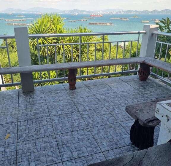 膳宿费 Angel House