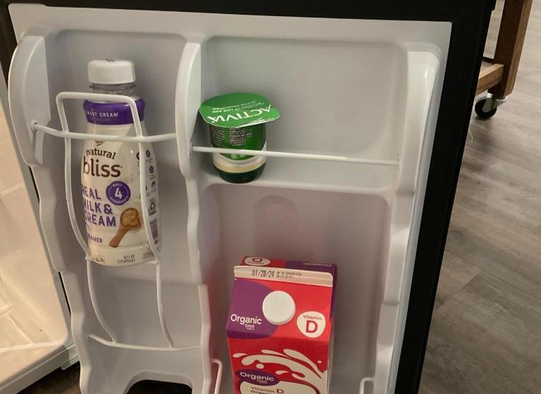 بنسيون Cardinal Room