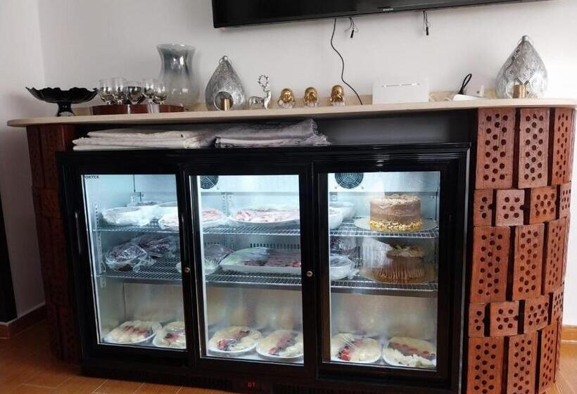 פנסיון Casa Lulu