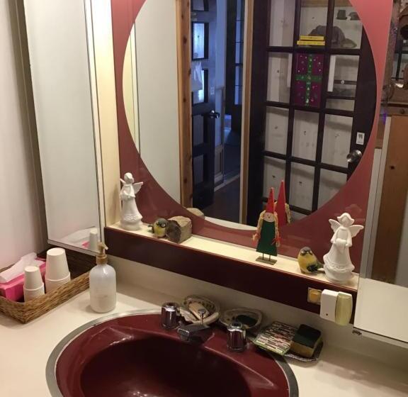 פנסיון Cozy Inn Free Shuttle Service