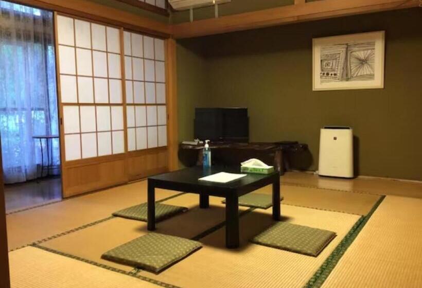 פנסיון Cozy Inn Free Shuttle Service