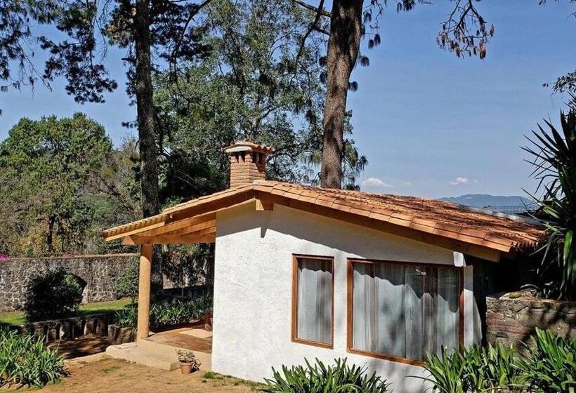 بنسيون Granero De Las Joyas, Valle De Bravo