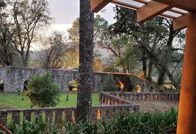 膳宿费 Granero De Las Joyas, Valle De Bravo