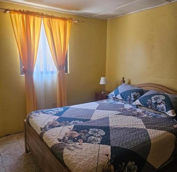 ペンション Hostal Casa Los Duendes