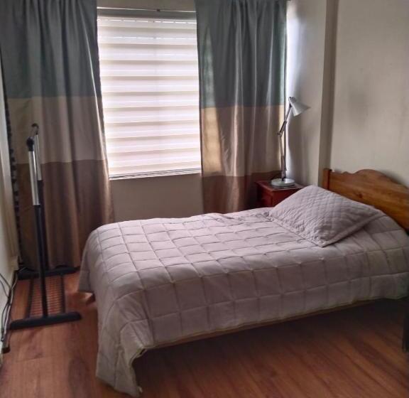 ペンション Hostal Donde Gabriel