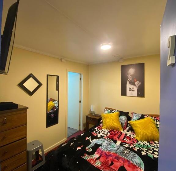 بنسيون Hostel Marysol