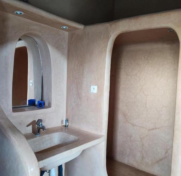 Пансион Hôte Sahara & Spa Tadighoust