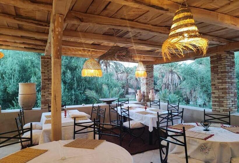 Пансион Hôte Sahara & Spa Tadighoust