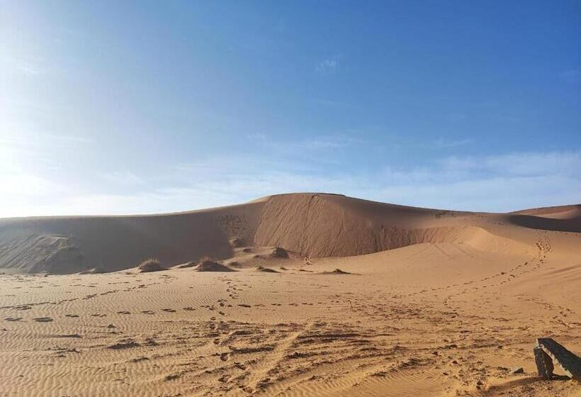 Пансион Hôte Sahara & Spa Tadighoust