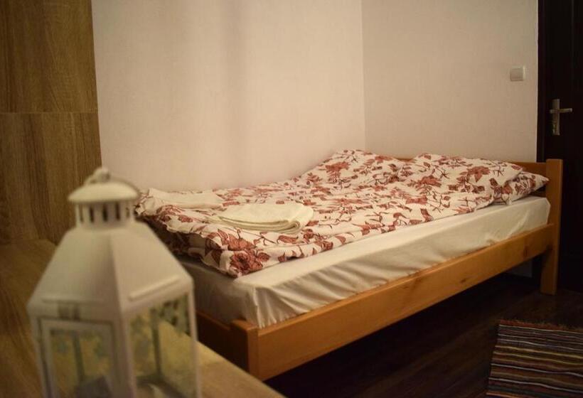 بنسيون Kacor Guesthouse