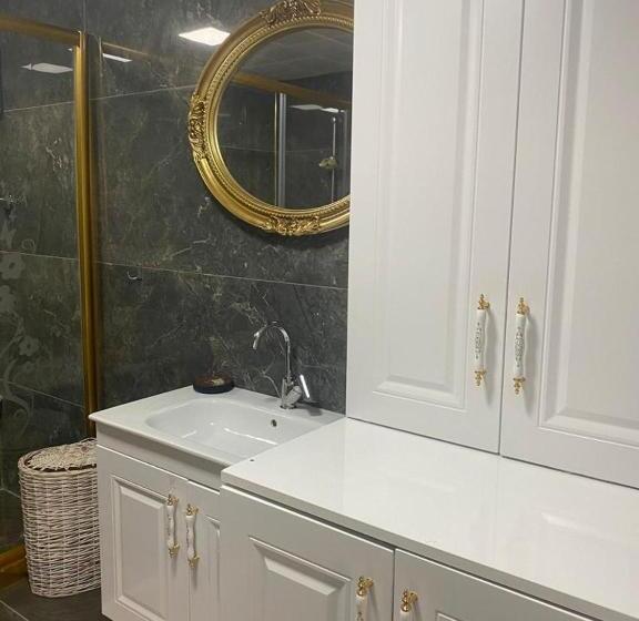 פנסיון Konuk Evi