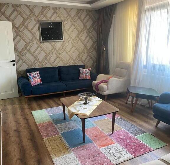 פנסיון Konuk Evi