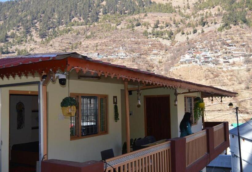 펜션 Laxmi Narayan Homestay Harshil