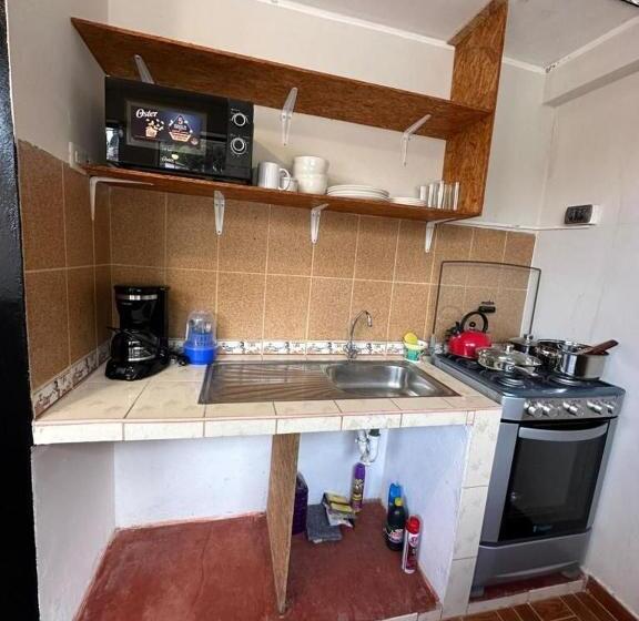 پانسیون Mikuna Sapantiana