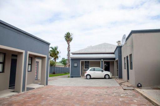 פנסיון Mila’s Guest Lodge