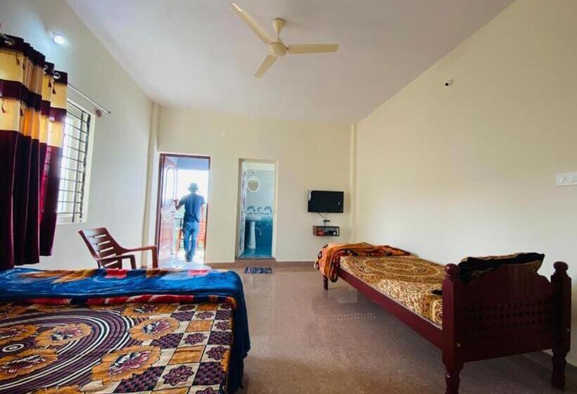 פנסיון Misty Coorg Greens