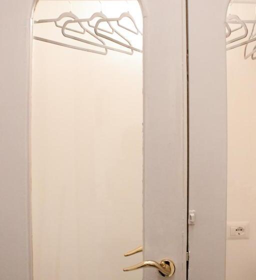 پانسیون Room Salerno Center House  Corso Vittorio Emanuele