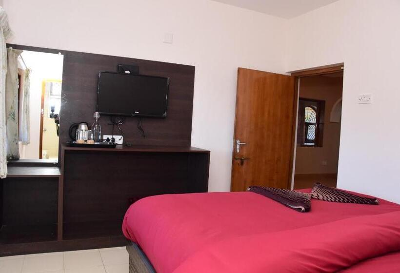 پانسیون Rosewood Annexe1