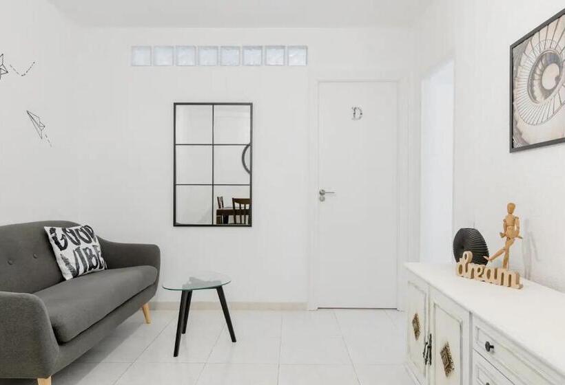 بنسيون Dialezholidays   Coliving Los Principes