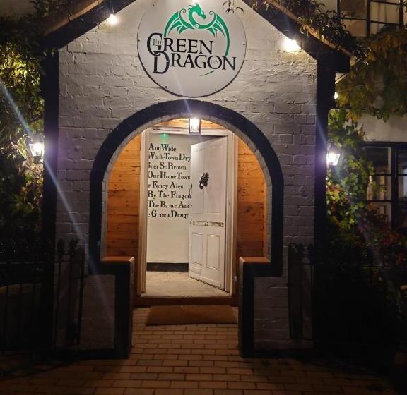 פנסיון The Green Dragon