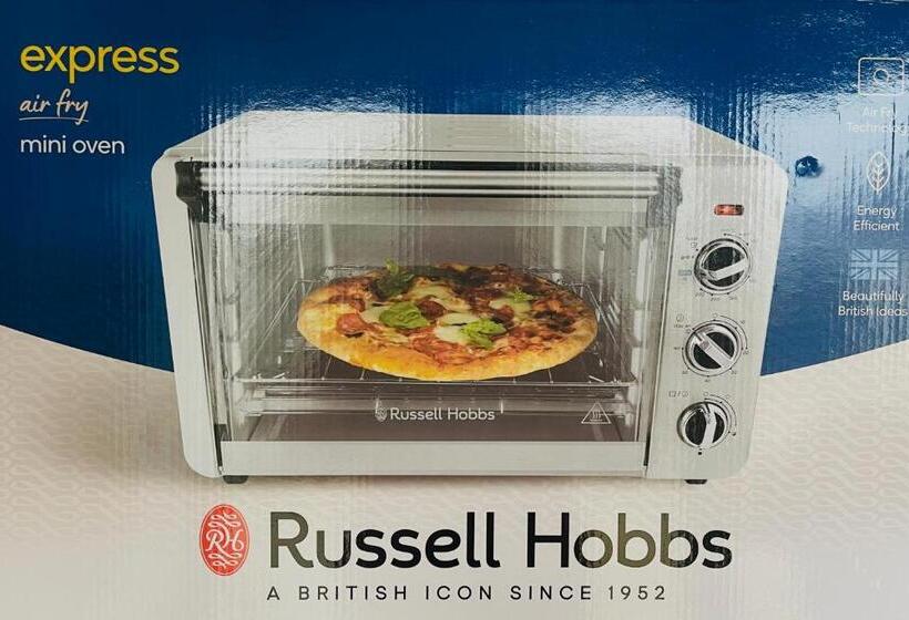 بنسيون The Old Post Office Studio Apartment In A Beautiful Cotswold Village