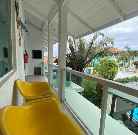 بنسيون Vila Do Siri