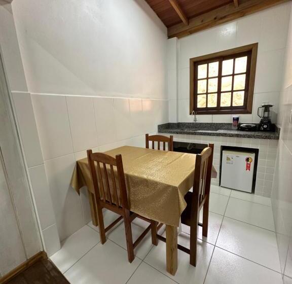 Pensiune Vila Dos Pássaros,quarto 05