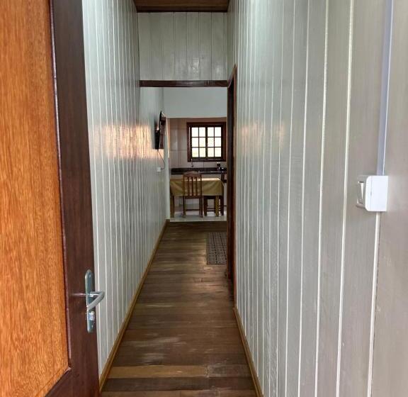 Pensiune Vila Dos Pássaros,quarto 05