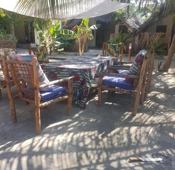 펜션 Villa Sunshine And Bungalows