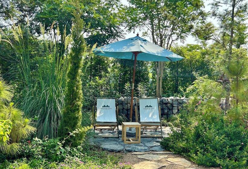 Rakmak Kan Resort & Cafe