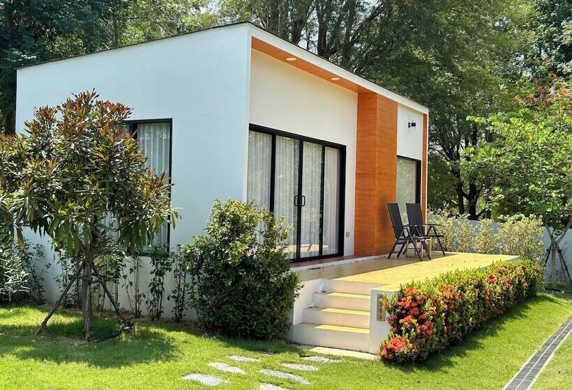 Rakmak Kan Resort & Cafe