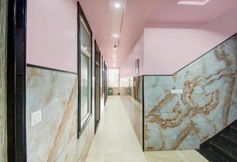 בית מלון כפרי O Rasuj