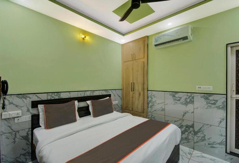 בית מלון כפרי O Rasuj