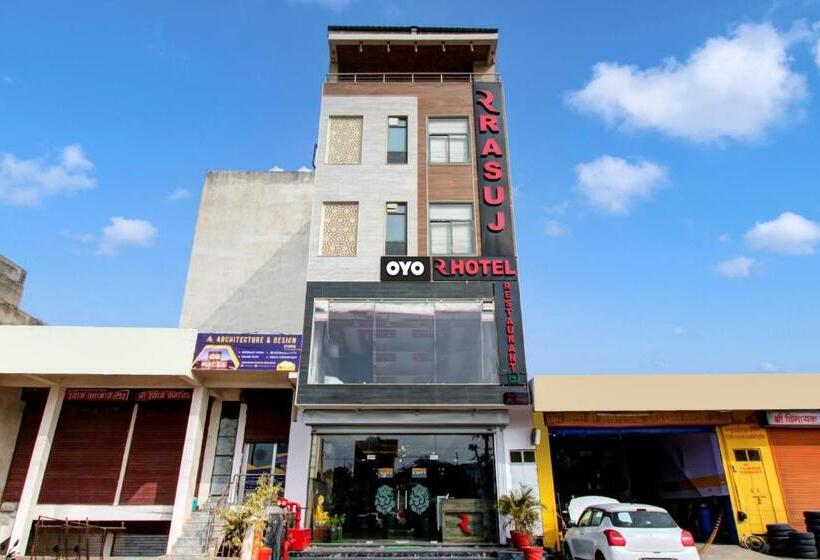 בית מלון כפרי O Rasuj