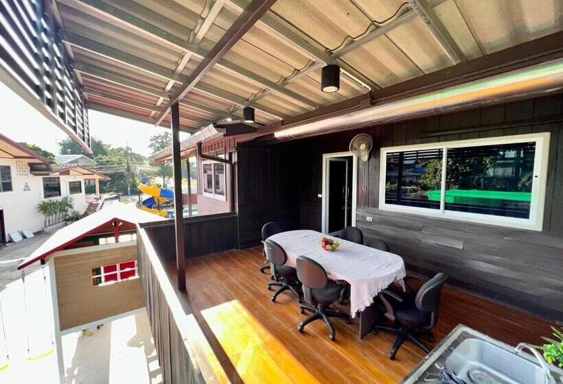 Resort Otel Baan Kraziprak บ้านกระซิบรัก