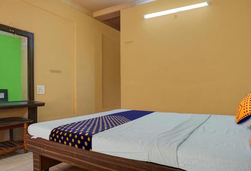 Spot On Hotel Akash Lodge