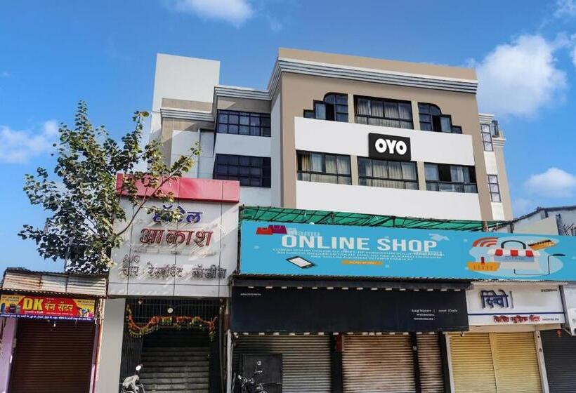 Spot On Hotel Akash Lodge