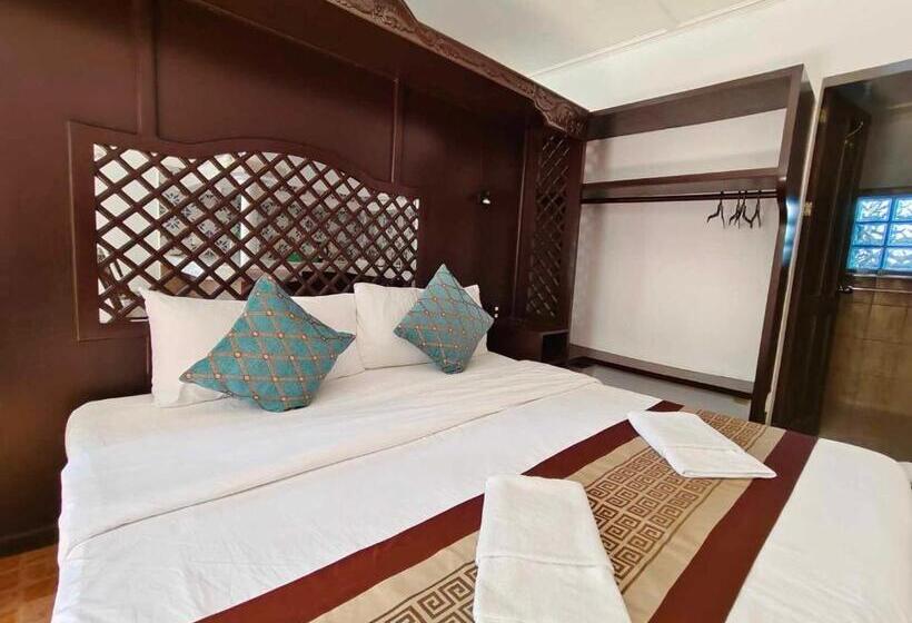 Villa Apolonia Resort