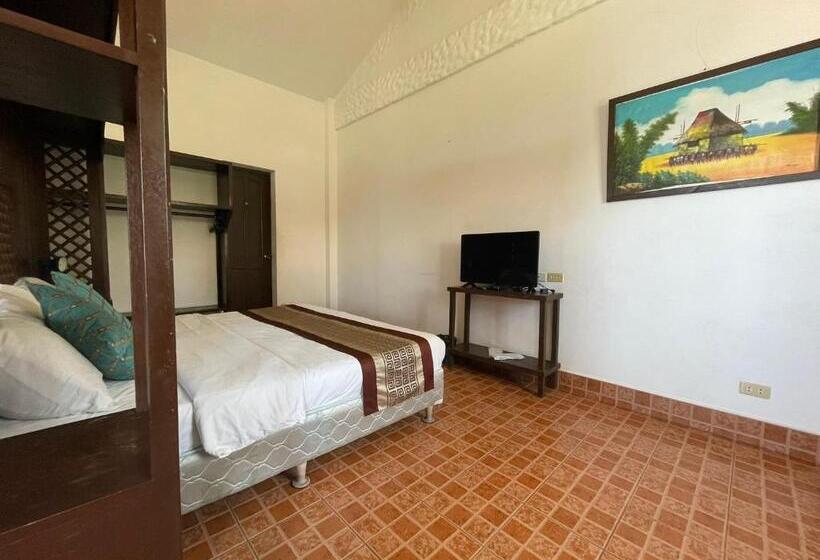 Villa Apolonia Resort