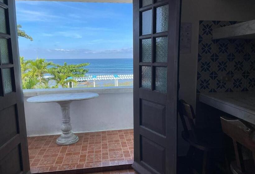 Villa Apolonia Resort