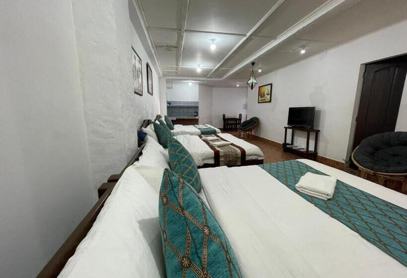 Villa Apolonia Resort