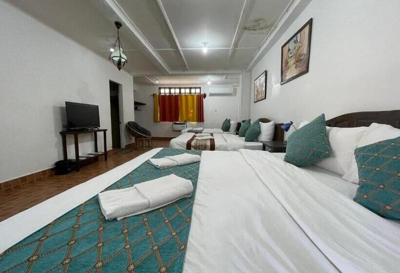 Villa Apolonia Resort