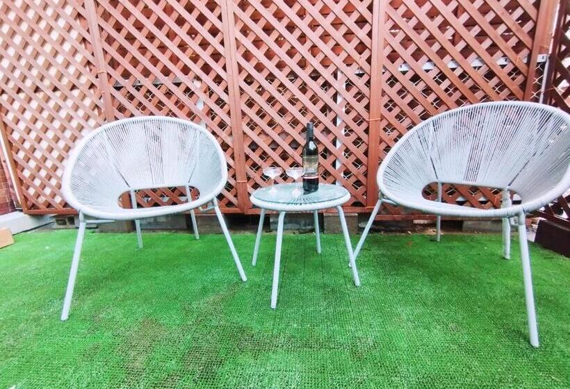 Z22新宿最中心 東新宿站5分 Shinjuku Center 5 Mins To Station, Max 4 直达新宿 涉谷 表参道 池袋 上野 代代木 银座 原宿