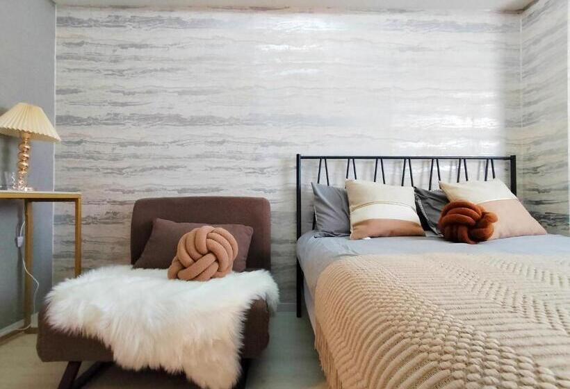 Z57新宿最中心 東新宿站5分 Shinjuku Center 5 Mins To Station, Max 3p 直达新宿 涉谷 表参道 池袋 上野 代代木 银座 原宿