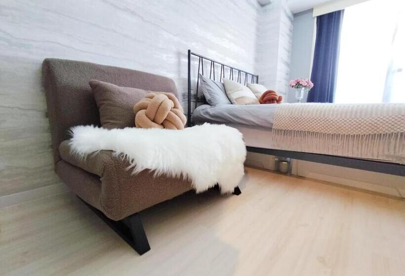 Z57新宿最中心 東新宿站5分 Shinjuku Center 5 Mins To Station, Max 3p 直达新宿 涉谷 表参道 池袋 上野 代代木 银座 原宿