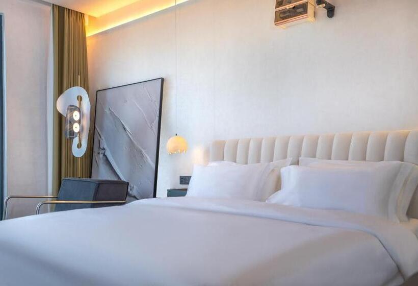 Отель Huijian Riverview