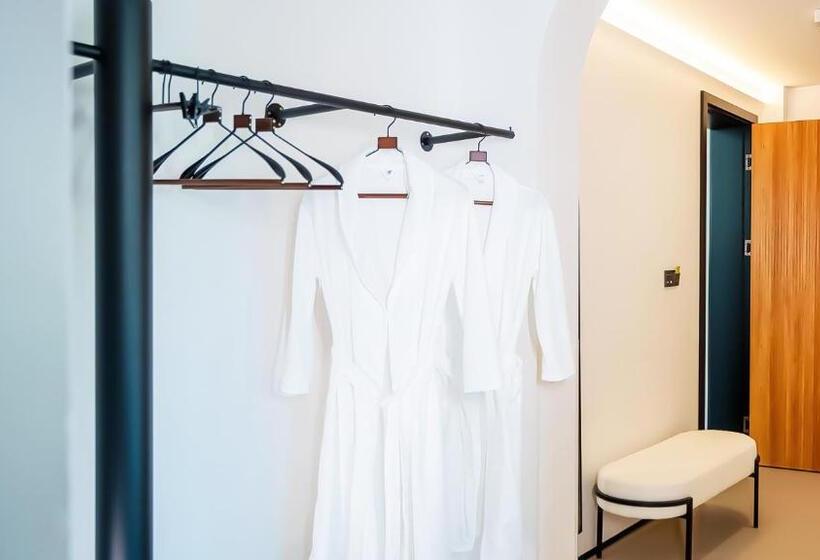 Отель Huijian Riverview