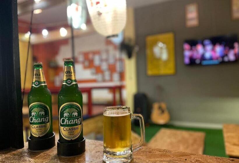 Albergue อีโฮสเทลบ้านช่น