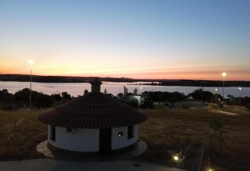 הוסטל Cruceros Alqueva