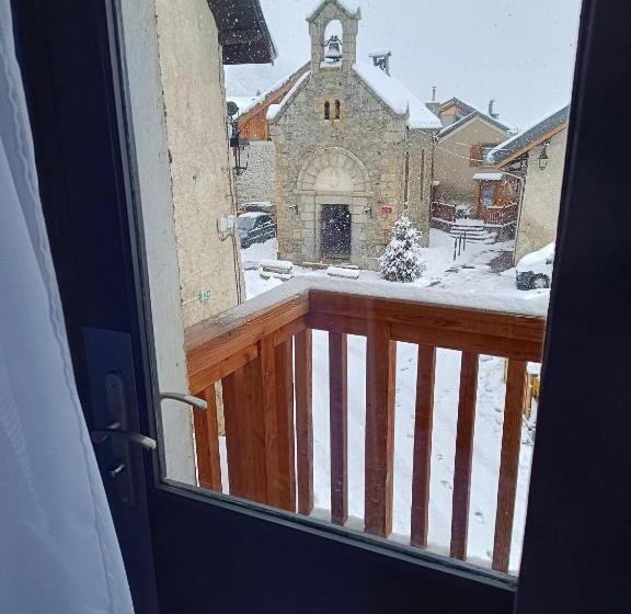 Общежитие La Mansio De Bons